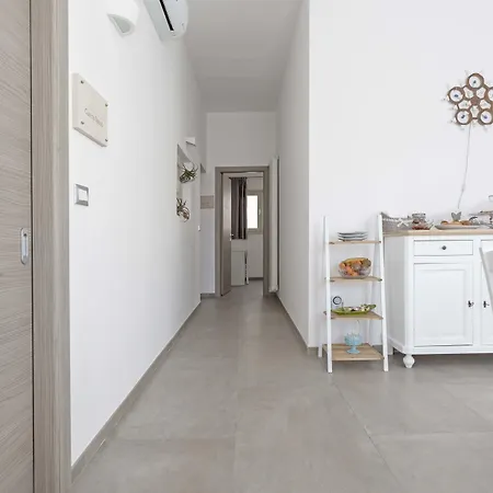 La Loggia Dei Rayno Bed & Breakfast