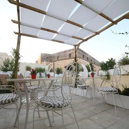 Bed & Breakfast La Loggia Dei Rayno 3*