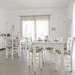 La Loggia Dei Rayno Bed & Breakfast