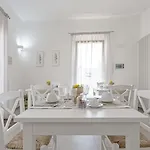 Bed & Breakfast La Loggia Dei Rayno 3*