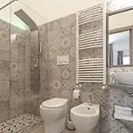 Bed & Breakfast La Loggia Dei Rayno Lecce