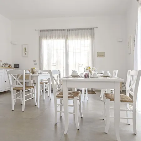 La Loggia Dei Rayno Bed & Breakfast