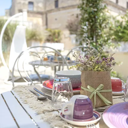 La Loggia Dei Rayno Bed & Breakfast