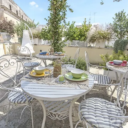 La Loggia Dei Rayno Lecce