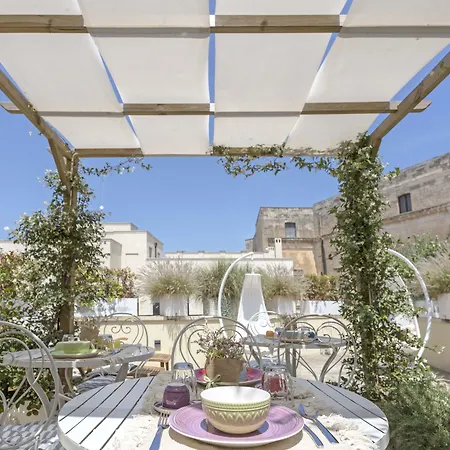 La Loggia Dei Rayno Bed & Breakfast