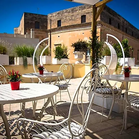 Couette-café La Loggia Dei Rayno Lecce