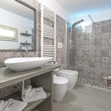 La Loggia Dei Rayno Bed & Breakfast