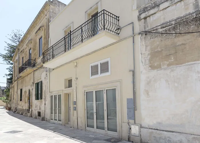 La Loggia Dei Rayno Bed & Breakfast