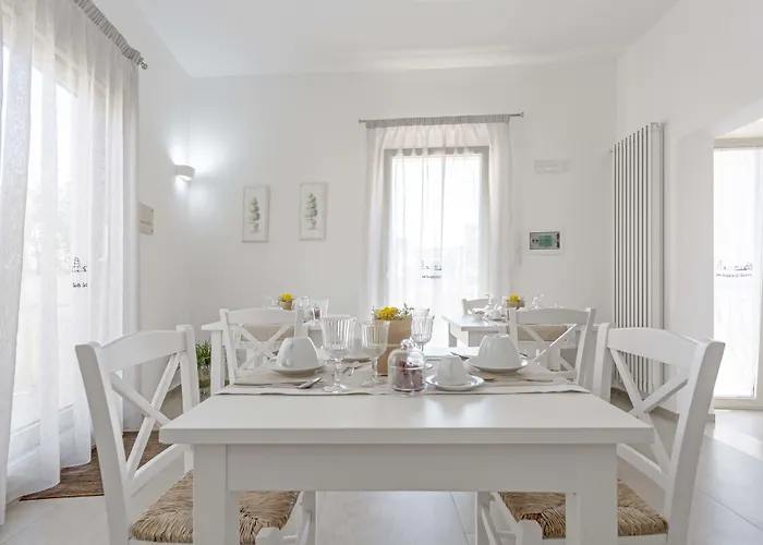Bed & Breakfast La Loggia Dei Rayno 3*