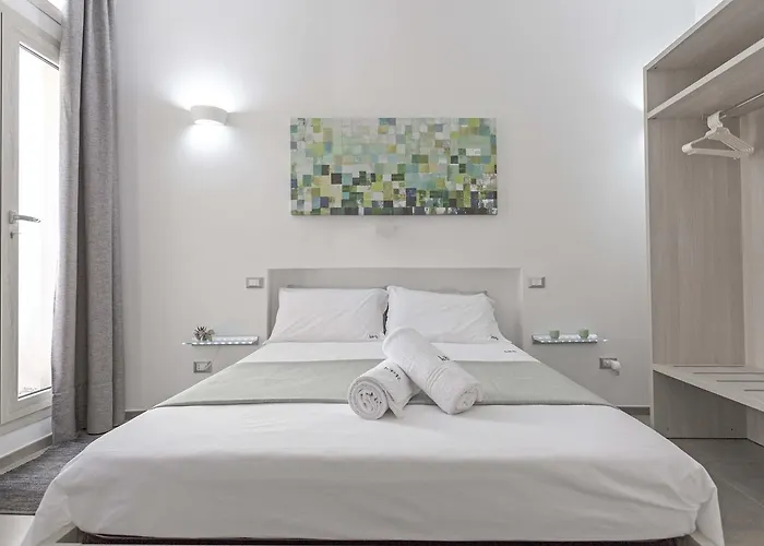 La Loggia Dei Rayno Bed & Breakfast